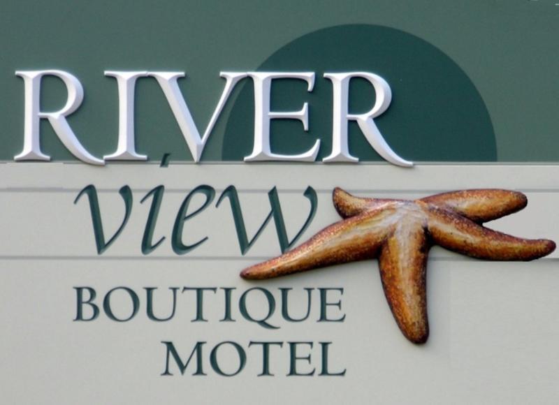 Riverview Boutique Motel Намбука Хедс Екстериор снимка
